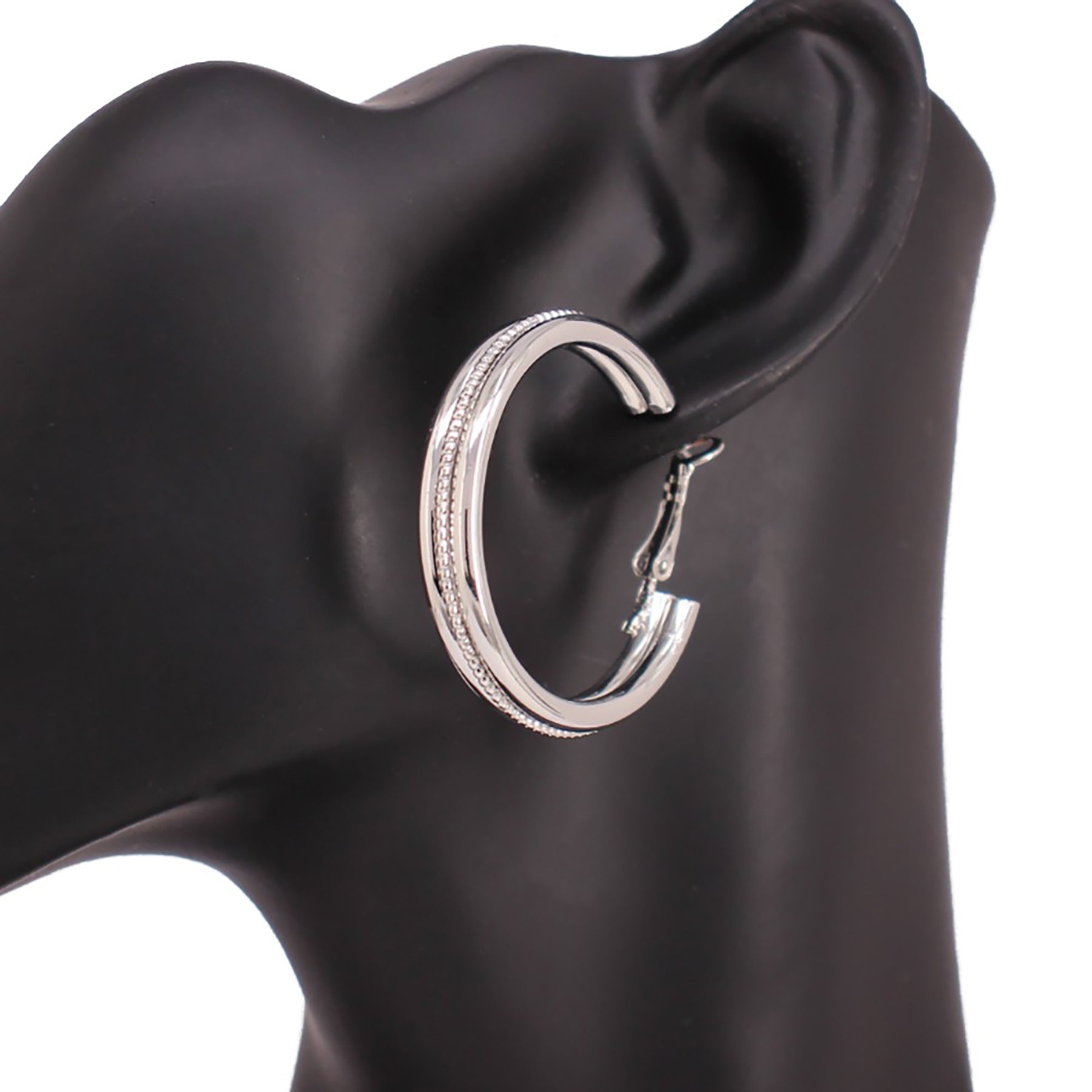 Patterned In The Center Metal Hoop Earrings-2